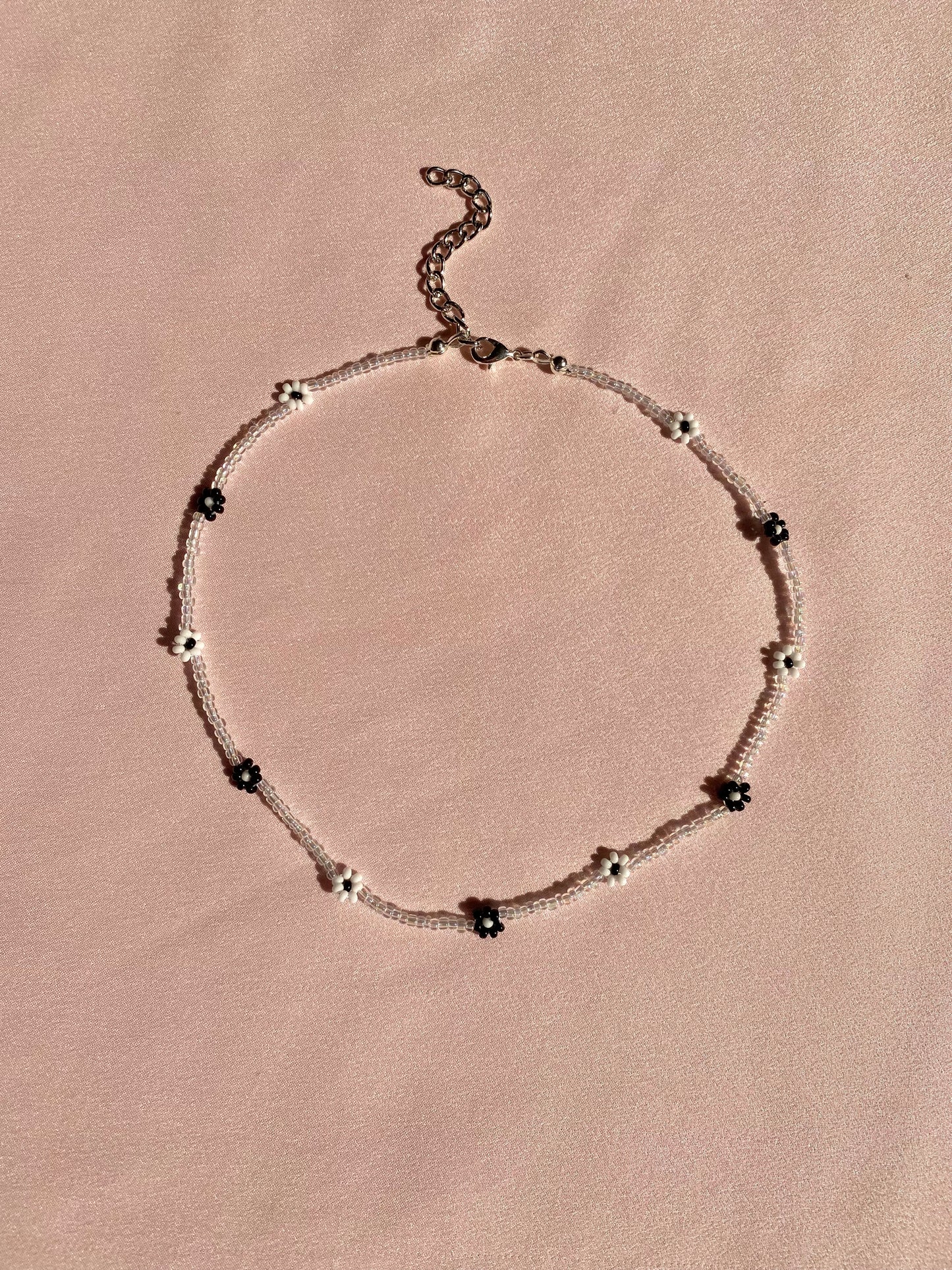 Black and White Daisy Necklace