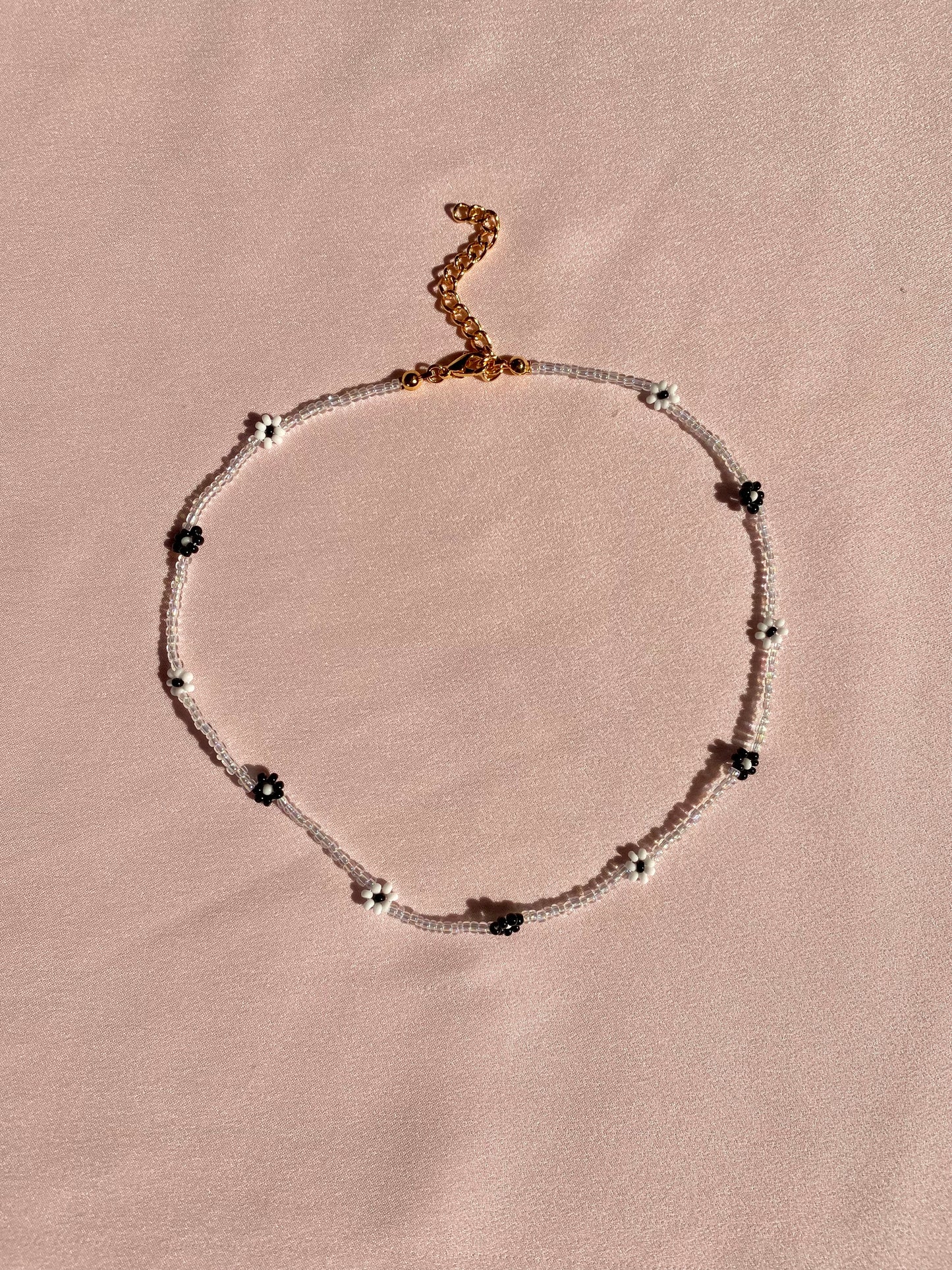 Black and White Daisy Necklace