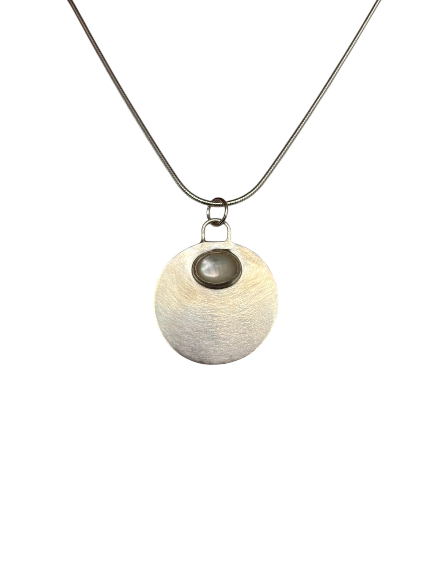 Mother of Pearl Circle Necklace